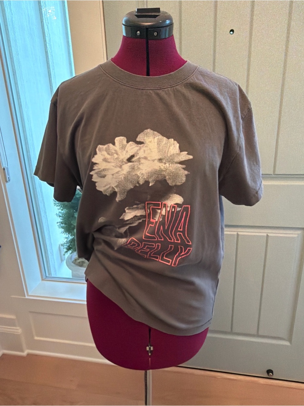 Ena Pelly grey Short-Sleeve Tee with White Floral and pink Logo